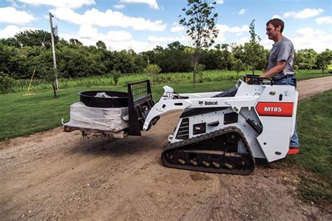 Novice Orientation to Operating Bobcat’s MT85 Mini Track Loader